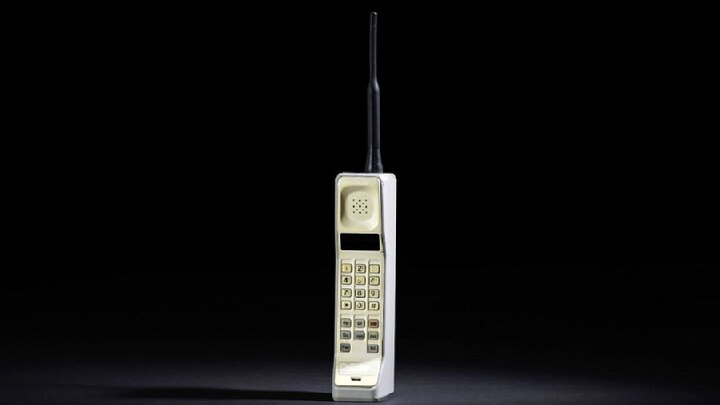 حقایقی شگفت انگیز درباره اولین موبایل جهان که با شنیدن آن متحیر می‌شوید!